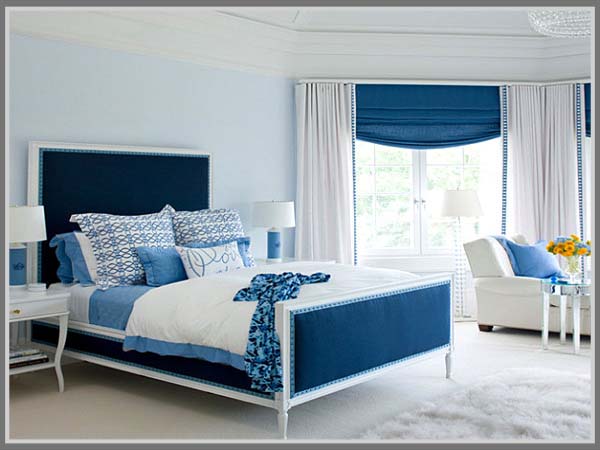 Kamar tidur warna biru